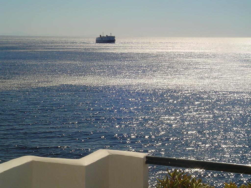 Apollon Hotel Méthana Rum bild